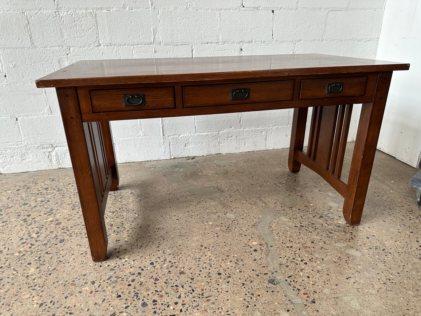 Mission Desk