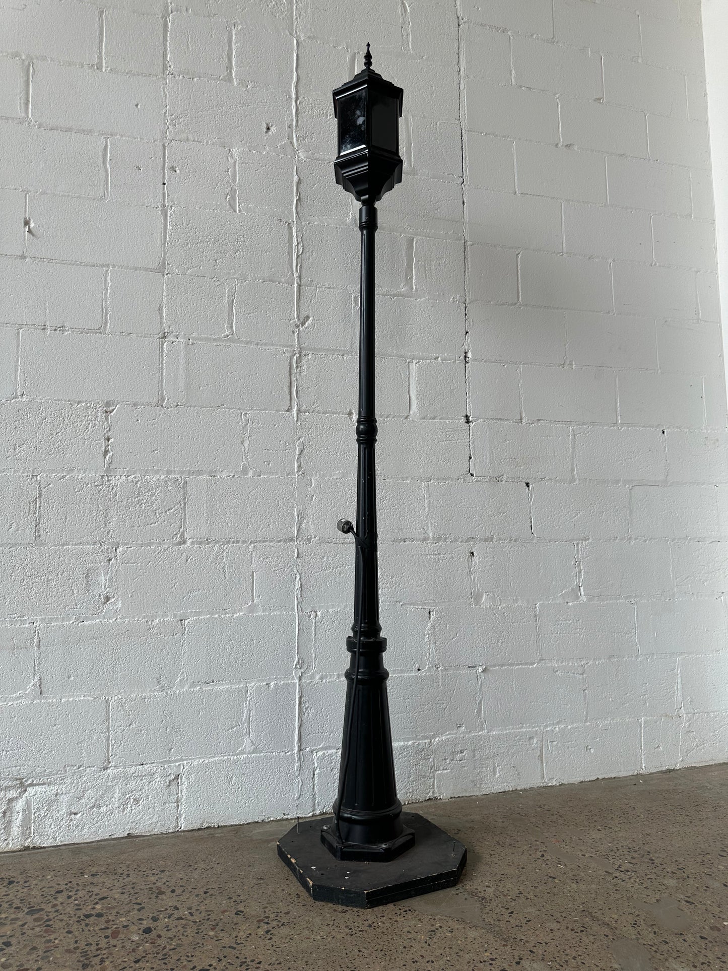 Black Lamppost