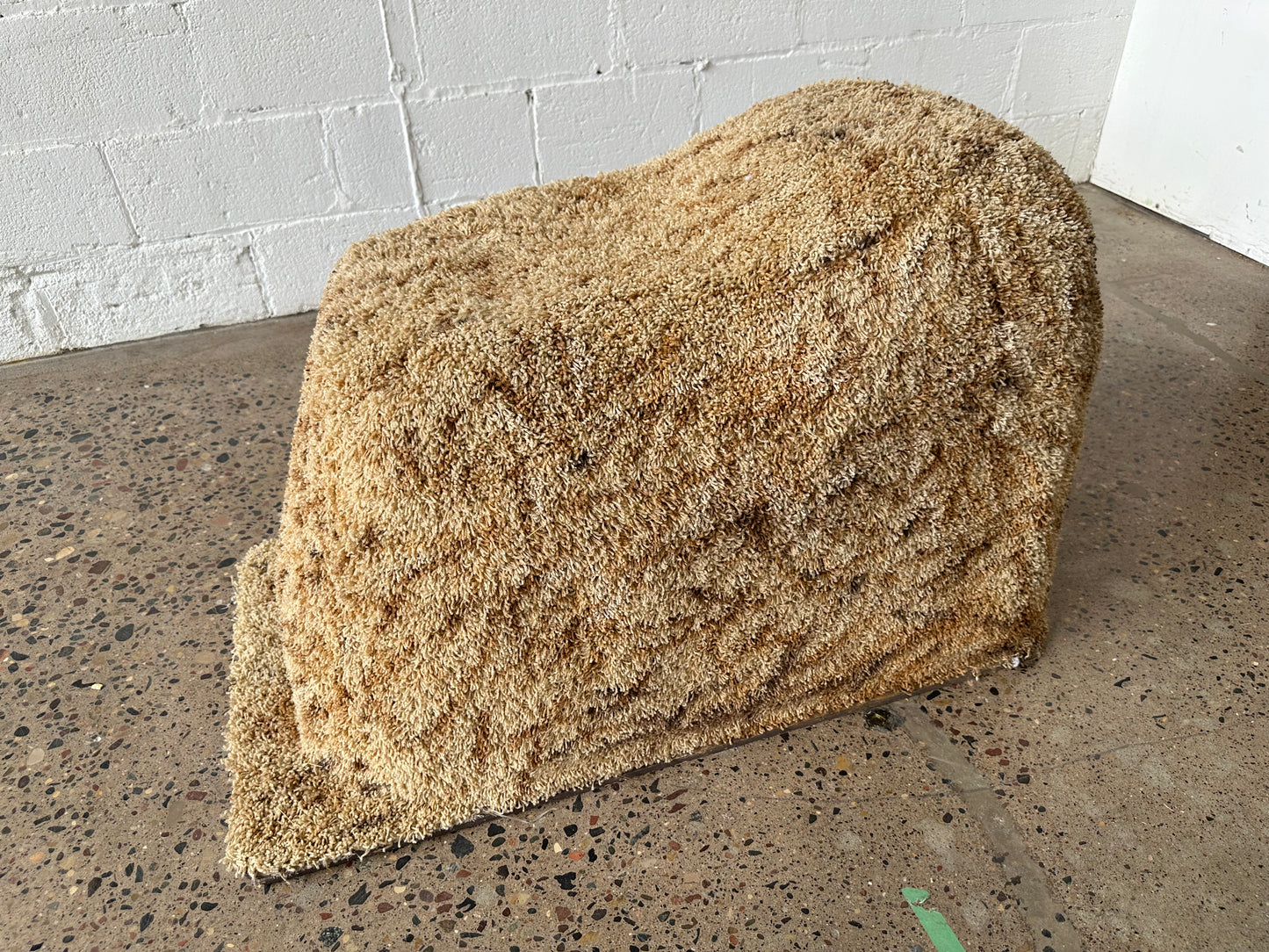 Asymmetrical Hay Bale
