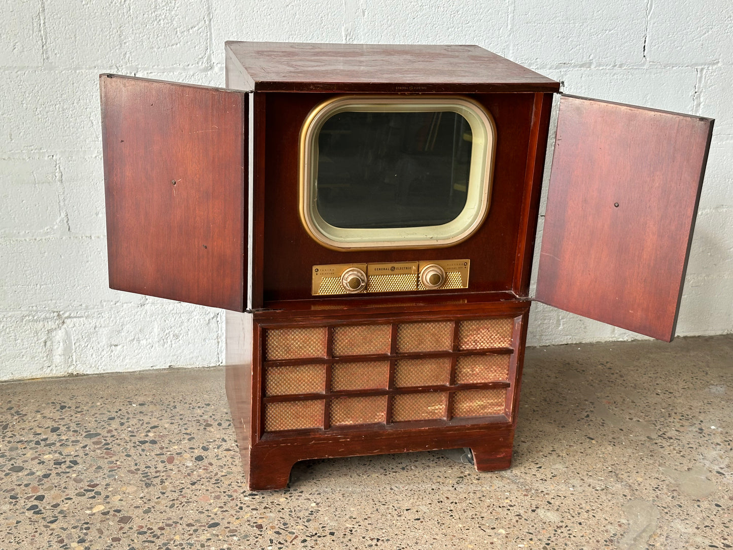 Vintage Mahogany TV Cabinet