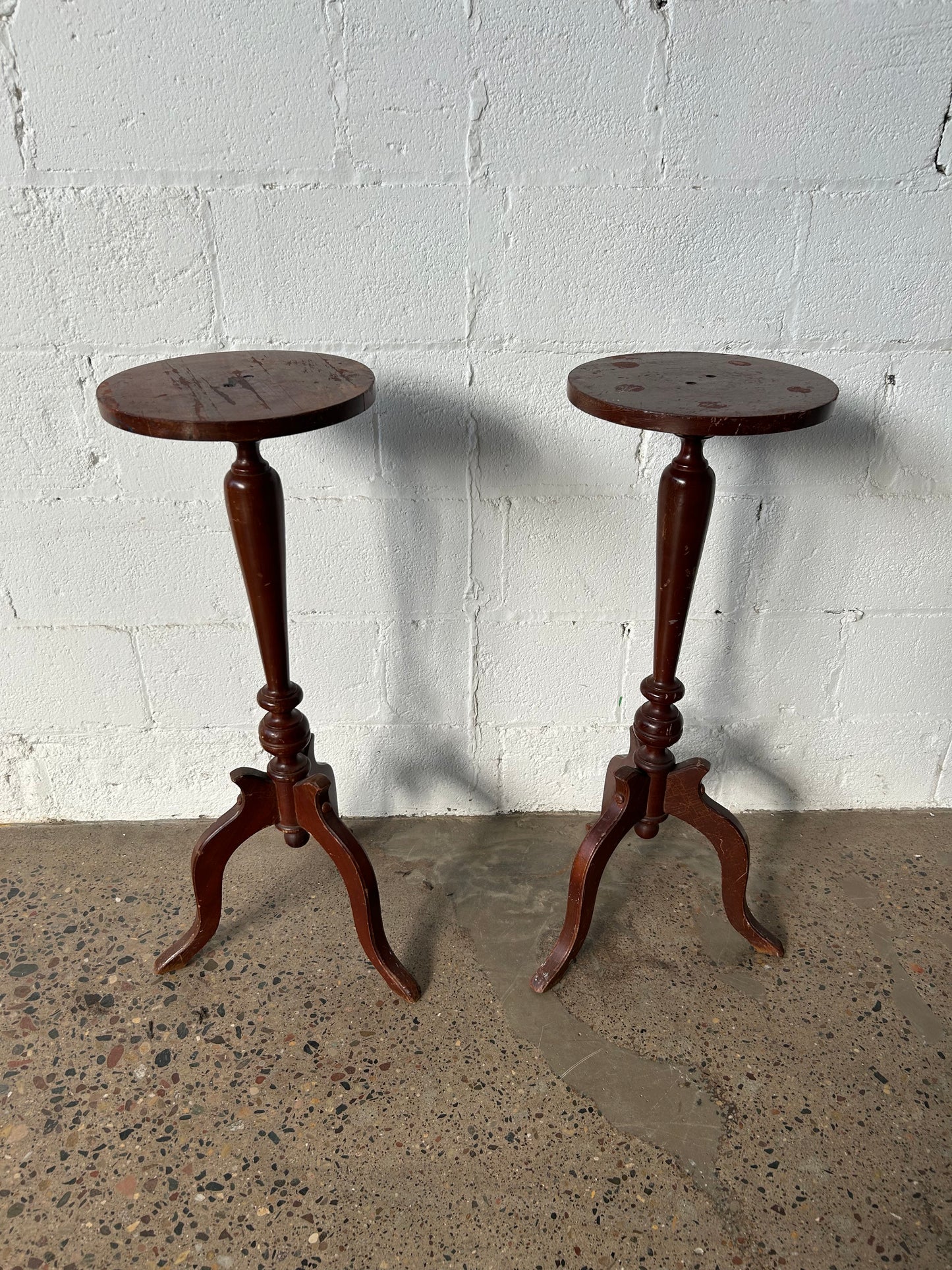 Round Tripod Side Table