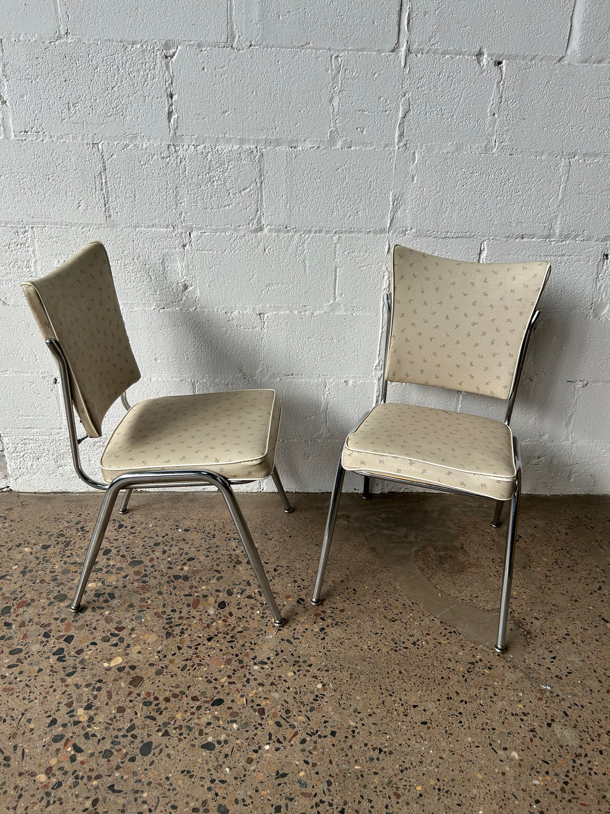 Cream Vinyl Dining Chair (set of 4)