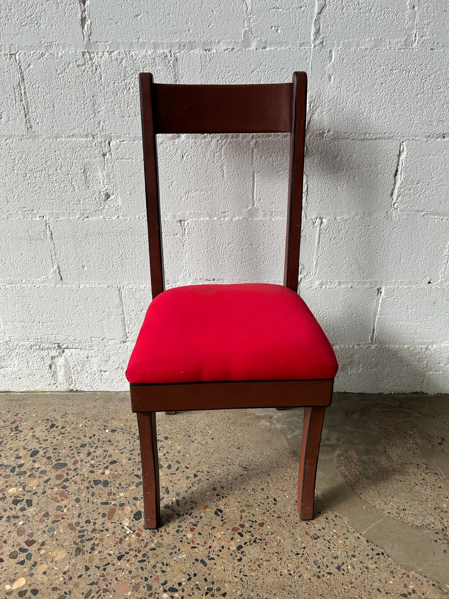 Charlie Brown Chair