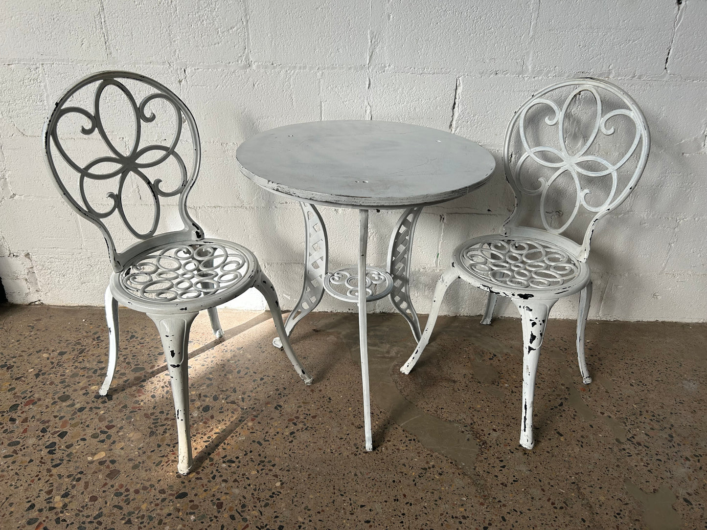 Paintable Metal Garden Table and Chairs (set)