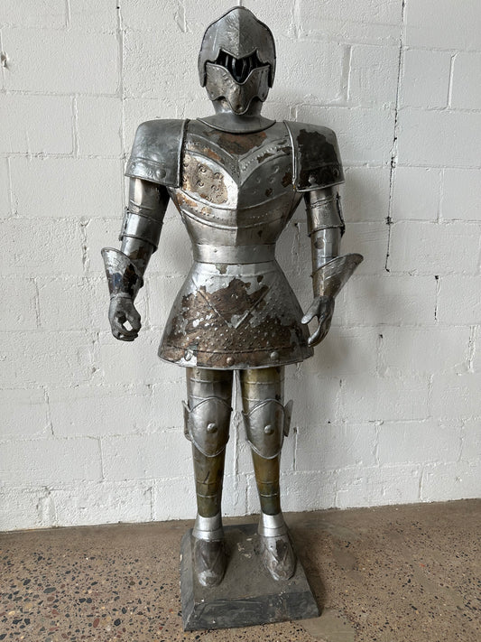 Weathered Large Suit of Armor