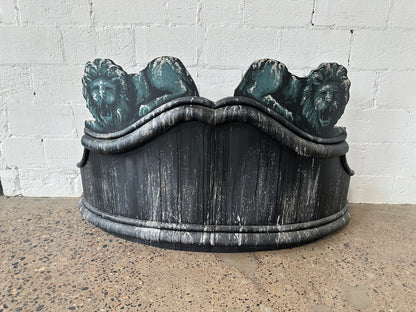 Lionshead Ship's Bow
